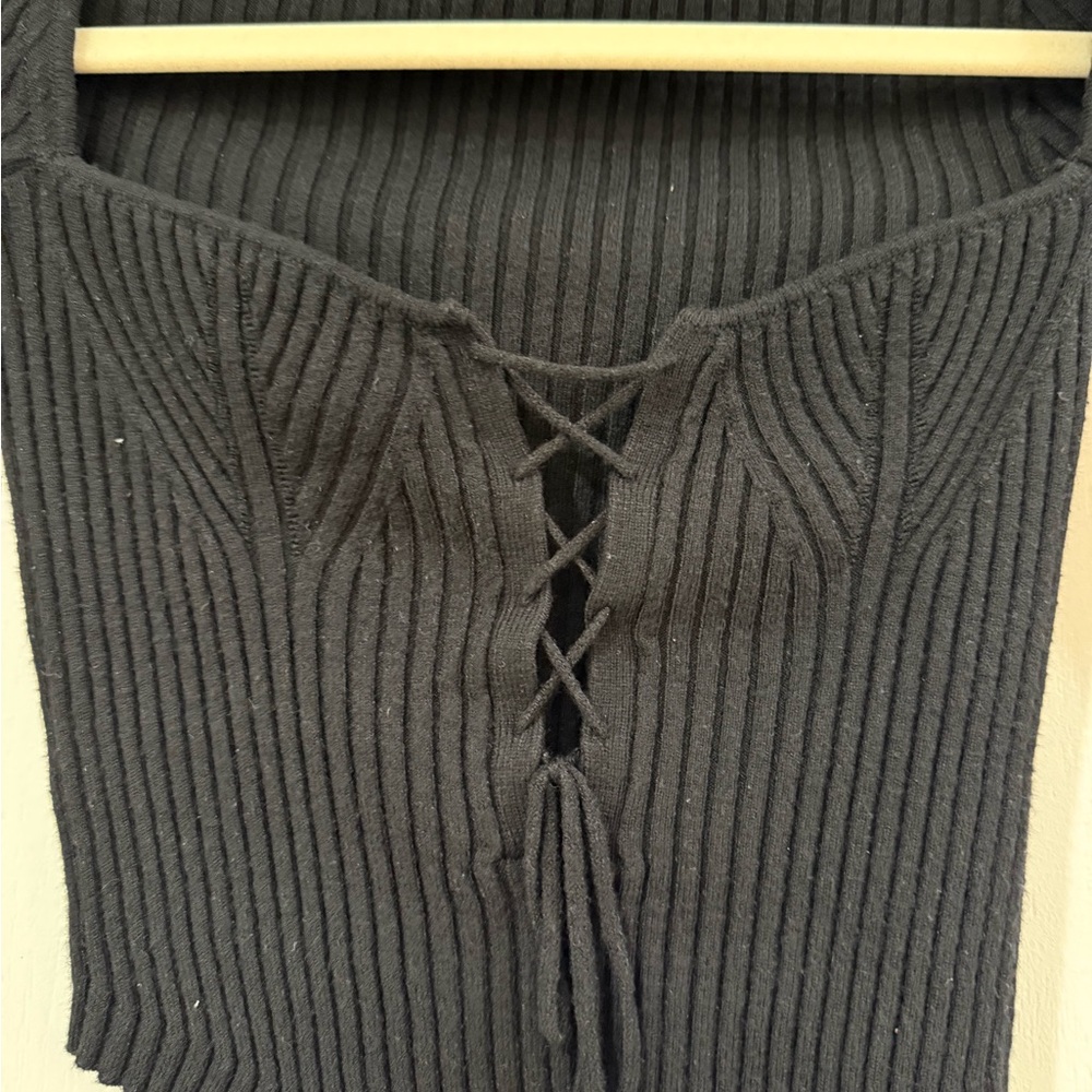 Black Lace-Up Ribbed Top - Picture 4 of 6